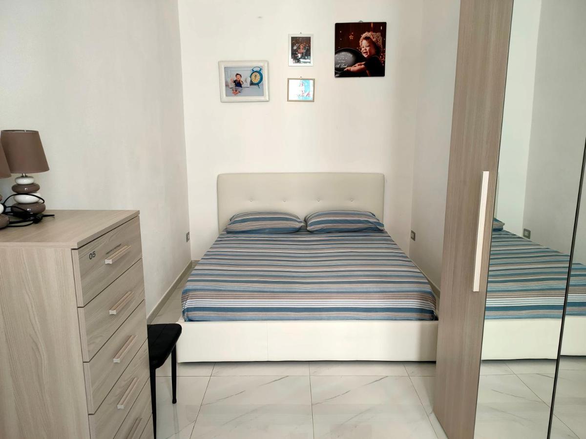 Appartamento Di Fronte Al Porto Turistico Cagliari Ngoại thất bức ảnh